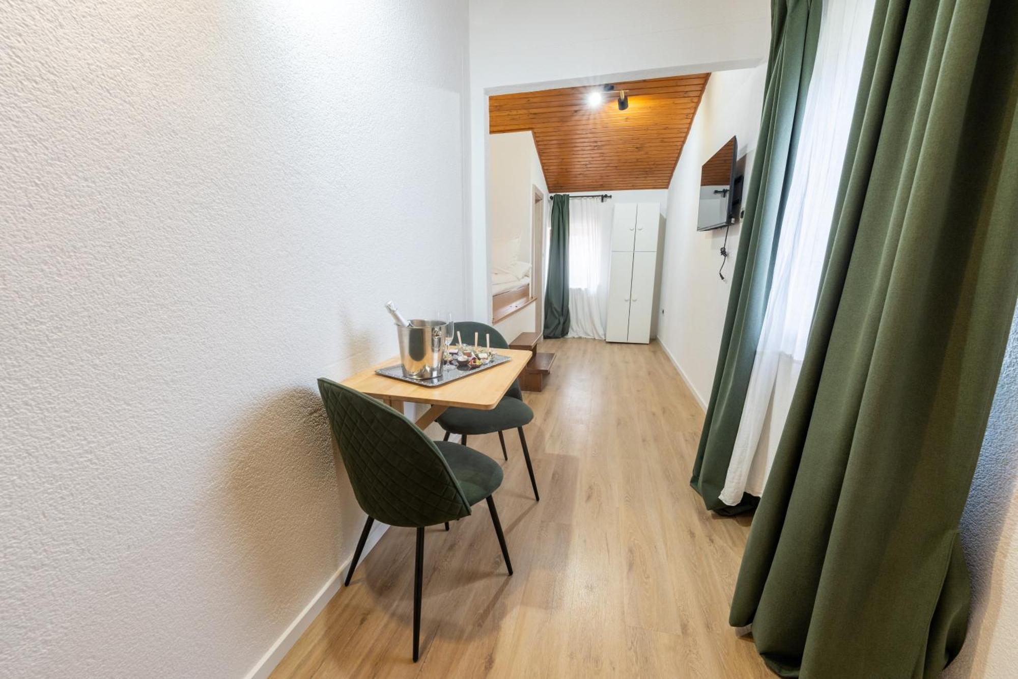 Seget  Hotel Maslina מראה חיצוני תמונה